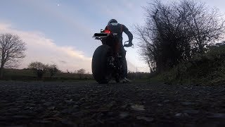 Rouler sans pot déchappement KTM Duke 690 [upl. by Aicrag]