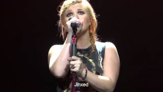 Kelly Clarkson  Go rest high on that mountain Nashville [upl. by Annoyi]