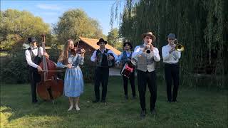 Moscow Klezmer Band  Mazel Tov  Yiddish music [upl. by Chaing60]