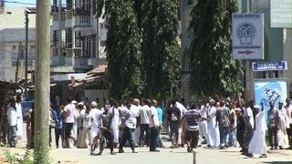 Kenyan police Muslim youth clash in Mombasa [upl. by Darin738]