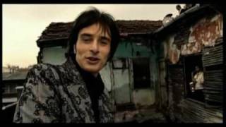 Aleksandar Mitevski  Mojot Grad official video 2005 [upl. by Aneetsirk294]