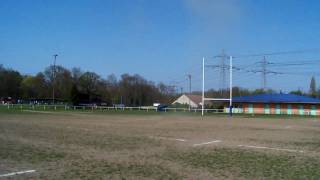 TORNADE à CLAMART 92140 STADE DE LA PLAINE 18 AVRIL 2010avi [upl. by Eanrahs]