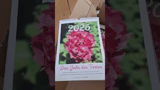 Kalender 2025 Blumen Auspackvideo walli tirol MP4 [upl. by Nemlaz199]