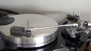 VPI Aries 3 with a Classic 3 105i series tonearm azimuth adjustment procedure [upl. by Toll309]