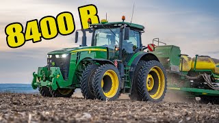 Sowing maize 🌽  JOHN DEERE 8400R amp JOHN DEERE 1775NT 🚜 [upl. by Neved552]