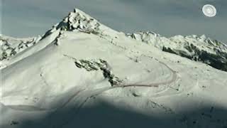 2011SKIDOWNHILLWengen Lauberhorn Switzerland Run00aIntroduction [upl. by Ona415]