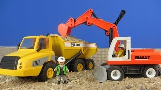 Bagger amp Lastwagen Kinderfilm auf der Bruder Spielwaren  Playmobil Baustelle [upl. by Saltzman]