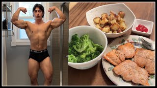 Full Day of Eating on a BULK 4400 calories [upl. by Edac875]