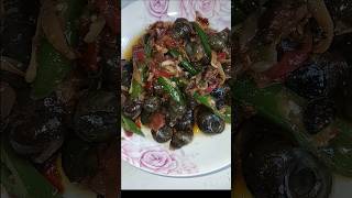 Ilocano recipe ginisang leddeg kinamatisang ksnailrecipe leddeg exoticfoods ilocano food [upl. by Rairb784]