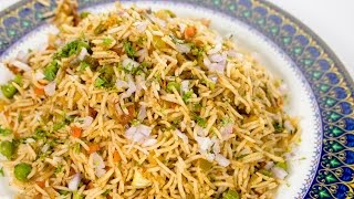 Tawa Pulao Recipe  Mumbai Street Style Veg Tava Pulav  Indian Street Food [upl. by Eihpos673]