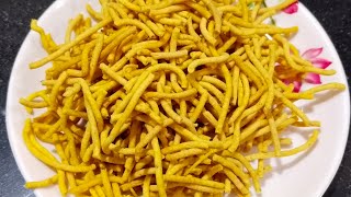 हलवाई जैसे कुरकुरे सेव बनाए  1बार बनाए  महीनों तक खाए  Besan Sev Recipe  juhikikitchen [upl. by Ydnew]