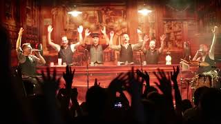 FIDDLERS GREEN  quotJohn Kanakaquot  Irish Pub Cup Song live in Bremen 2017 [upl. by Eadwina]