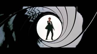 GoldenEye 1995 Gunbarrel  Pierce Brosnan [upl. by Ledba745]