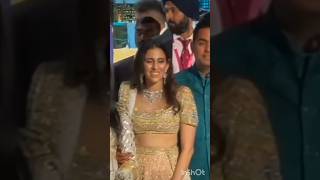 Shloka Ambani looking so pretty with her husband akash Ambani ambanifamilyambani bollywood [upl. by Taite]