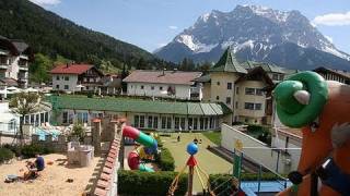 Leading Family Hotel amp Resort Alpenrose in Lermoos  Tirol Österreich [upl. by Salesin939]