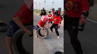 Flipping tires with speakerman and street skibidiskibiditoilet cameraman skibidi funny [upl. by Luciano]