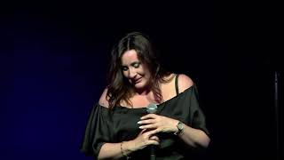 Showreel quotNapoli al Massimoquot di Roberta Tondelli [upl. by Naehgem]