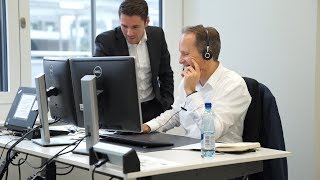 Wenn in der AXA Hotline plötzlich die Geschäftsleitung antwortet [upl. by Buck]