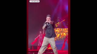 Softly Chunni ‎KaranAujlaOfficial Live show in Londonkaranaujla shorts ytshorts sidhumoosewala [upl. by Bradski]