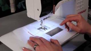 BERNINA 3er Serie Tutorial Alphabetstiche und Arbeitsspeicher [upl. by Ailic907]