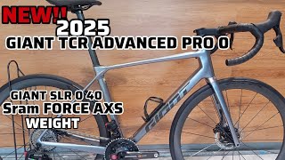 2025 GIANT TCR ADVANCED PRO 0 AXS MEDIUM  WEIGHTSRAM FORCE AXS COMPONENTS GIANT SLR 0 40 HOOKLESS [upl. by Aydni318]