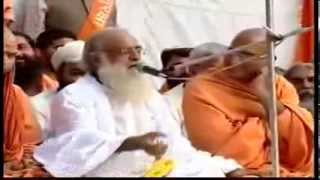 Asaram Bapujis quotGarjanaquot for saving Hinduism from the anti saints conspiracy [upl. by Nyram]