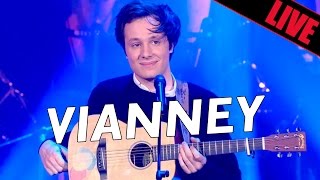 Vianney  Pas là  Live dans Les Années Bonheur [upl. by Teerprah]