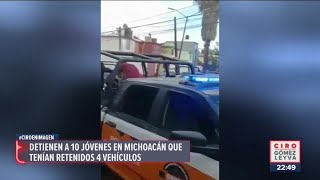 Detienen a 10 presuntos normalistas que tenían retenido un autobús y vehículos  Ciro Gómez Leyva [upl. by Atkinson974]