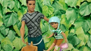 Barbie ve Ailesi Bölüm 222  Karne Hediyesi Bisiklet  Çizgi film tadında evcilik oyunları [upl. by Barbaraanne]