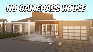 Building a MODERN NO GAMEPASS HOUSE in BLOXBURG [upl. by Hite]