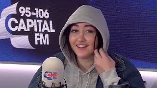 Noah Cyrus AVOIDS Awkward Question About Miley Cyrus [upl. by Porche]