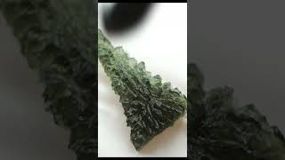 สะเก็ดดาว Moldavite 177CT Angel Chime Moldavite Tektite from Besednice Moldavite AngelChime [upl. by Marven]