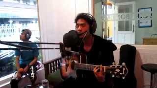 Adista  Ditinggal Lagi Live Acoustic di Cirebon Radio MUSIKANAN  EPISODE 4 [upl. by Arlon]