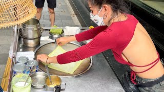 Amazing The Most Popular Roti Lady in Bangkok  Sala Daeng BTS Station [upl. by Yoccm]