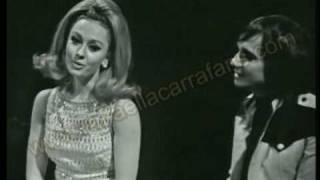 Raffaella Carra  RARO FILMATO 1967 quotTempo di Sambaquot [upl. by Lumbye]