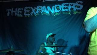 Sensi Addict LiveHQ  The Expanders HORACE FERGUSON Cover [upl. by Kerad]