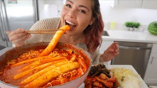 SUPER LONG SPICY RICE CAKES 먹방 MUKBANG 김치찌개 W STEPHANIE SOO MISSMANGOBUTT 떡볶이 [upl. by Esya]