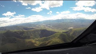 Gulfstream G5 Steep approach and landing Aspen KASE [upl. by Anotyal]