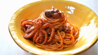 Spaghetti con Polipetti al Sugo [upl. by Hnao]