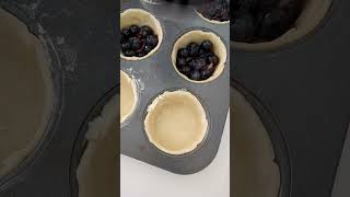 Mini Blueberry Pies  Individual Blueberry Crumble Pies  The Floral Apron [upl. by Emmott]