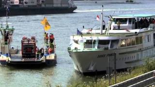 Matrose löst Schiffsunfall auf dem Rhein aus [upl. by Naihtsirc656]