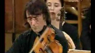 Mozart Violino amp Viola  Sinfonia Concertante  Vengerov amp Bashmet  2nd MovtPart 2 [upl. by Aicirtac]