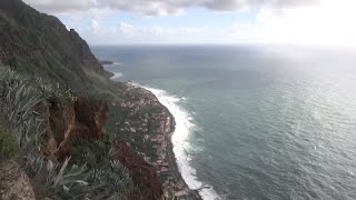 Trek à MadèreCaminhada em MadeiraHiking in MadeiraWanderungen auf Madeira [upl. by Nnylaj529]