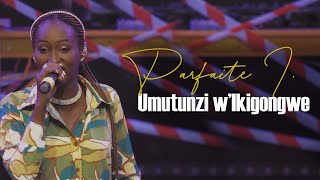 Parfaite Ineza  Umutunzi wikigongwe Live Recording [upl. by Casanova]