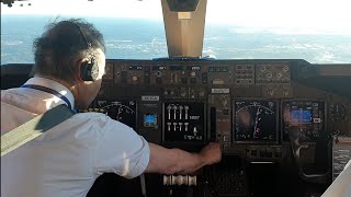 cockpit view BOEING 747400 LANDING HOUSTON AIRPORT [upl. by Drarej]