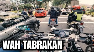 Kejadian Unik di Jalan Raya 128 [upl. by Philan]