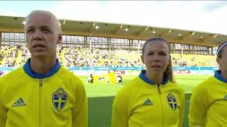 Olivia Schoughs pappa Bertil sjunger nationalsången  TV4 Sport [upl. by Mabelle]