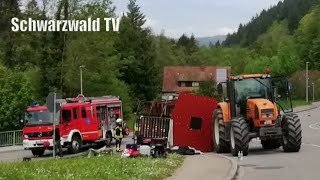 🚨🚒 Schwerer Unfall von MaiwagenAnhänger in Kandern  Zirka 30 Verletzte 01052024 [upl. by Richarda728]