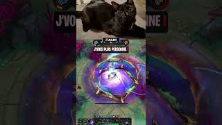 BUG INSANE en ARENA les ennemies sont invisibles 🤯 leagueoflegends twitch clips [upl. by Romalda]