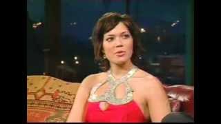 Mandy Moore  Interview amp Senses Working Over time Live  Craig Kilborn 20030325 [upl. by Robbi]